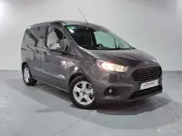 Usado Ford Transit Courier Trend 75 CV (55 kW) 2019 Gris Van