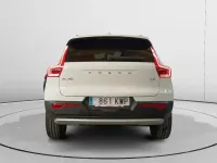 Usado Volvo XC40 Momentum 150 CV (110 kW) 2019 Blanco SUV