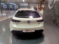 Usado Mazda 3 122 CV (89 kW) 2021 Blanco Utilitario