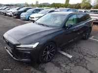 Usado Volvo V60 Plus 2025 Gris Familiar