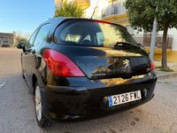 Usado Peugeot 308 Sport 110 CV (80 kW) 2007 Negro Utilitario