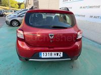 Usado Dacia Sandero Stepway 90 CV (66 kW) 2014 Granate Berlina