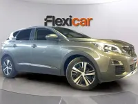 Usado Peugeot 3008 Allure 131 CV (96 kW) 2018 Verde SUV