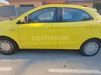 Usado Ford Ka Plus 70 CV (51 kW) 2018 Amarillo Utilitario
