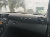 Usado Mercedes C180 Elegance 129 CV (94 kW) 2002 Gris / plata Berlina