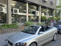 Usado Volvo C70 Summum 180 CV (132 kW) 2007 Gris / plata Descapotable