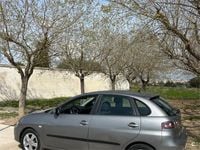 Usado Seat Ibiza Sport 105 CV (77 kW) 2007 Gris / plata Utilitario
