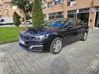 Usado Peugeot 508 Active 120 CV (88 kW) 2018 Gris / plata Berlina