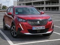 Usado Peugeot 2008 Allure 110 CV (80 kW) 2020 Rojo SUV