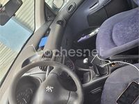 Usado Peugeot 206 70 CV (51 kW) 1999 Azul Utilitario