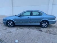 Usado Jaguar X-type Executive 155 HP (114 kW) 2006 Azul Sedan