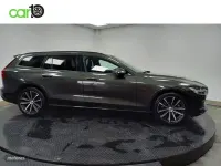Usado Volvo V60 Momentum 197 CV (144 kW) 2022 Gris Familiar