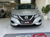Usado Nissan Qashqai Acenta 115 CV (84 kW) 2020 Gris / plata SUV