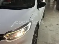 Usado Renault Kadjar LIMITED 140 CV (102 kW) 2021 Blanco SUV