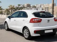 Usado Kia Rio 84 CV (61 kW) 2016 Blanco Utilitario