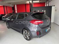 Usado Kia Ceed GT GT-Line 136 CV (100 kW) 2018 Gris / plata Berlina