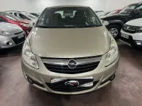 Usado Opel Corsa Cosmo 80 CV (58 kW) 2008 Beige Utilitario