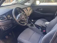 Usado Kia Carens 135 CV (99 kW) 2017 Verde Monovolumen