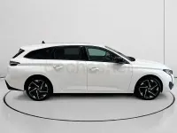 Usado Peugeot 308 SW Allure 130 CV (95 kW) 2022 Blanco Familiar