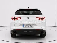 Usado Alfa Romeo Stelvio Sprint 160 CV (117 kW) 2023 Blanco SUV