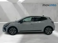 Usado Renault Clio Techno 100 CV (73 kW) 2026 Gris Utilitario