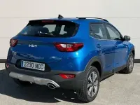 Usado Kia Stonic 100 CV (73 kW) 2025 Blanco SUV