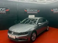 Usado VW Passat Business 150 CV (110 kW) 2019 Gris / plata Berlina