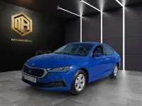 Usado Skoda Octavia Active 115 CV (84 kW) 2022 Azul Berlina
