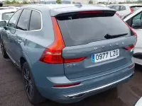 Usado Volvo XC60 Core 351 CV (258 kW) 2022 Amarillo SUV