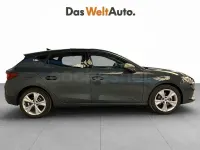 Usado Seat Leon FR 204 CV (150 kW) 2025 Gris / plata Berlina
