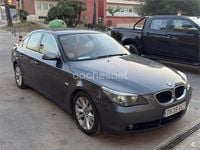 Usado BMW 530 193 CV (141 kW) 2004 Gris / plata Berlina