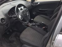 Usado Opel Corsa Essentia 85 CV (62 kW) 2012 Gris / plata Berlina