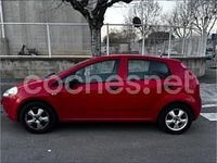 Usado Fiat Punto Dynamic 70 CV (51 kW) 2007 Rojo Utilitario