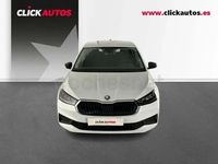 Usado Skoda Fabia Essence 80 CV (58 kW) 2025 Blanco Utilitario