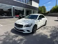 Usado Mercedes CLA200 136 CV (100 kW) 2015 Blanco Coupe