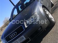 Usado Audi A4 130 HP (95 kW) 2004 Cinzento Sedan