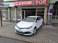 Usado Toyota Auris Hybrid Business Edition 136 CV (100 kW) 2019 Blanco Berlina