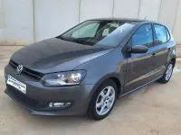Usado VW Polo Advance 75 CV (55 kW) 2011 Gris / plata Utilitario
