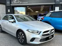 Usado Mercedes A200 150 CV (110 kW) 2020 Gris / plata Berlina