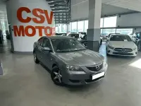 Usado Mazda 3 Active 105 CV (77 kW) 2004 Gris Utilitario