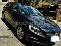 Usado Volvo V60 Momentum 181 CV (133 kW) 2015 Negro Familiar