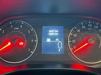 Usado Dacia Jogger Expression 100 CV (73 kW) 2022 Naranja Monovolumen