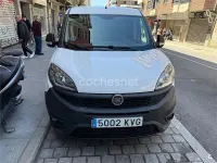 Usado Fiat Doblò Easy 95 CV (69 kW) 2019 Blanco Monovolumen