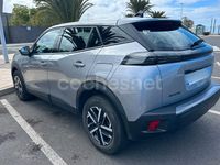 Usado Peugeot 2008 Active 100 CV (73 kW) 2023 Gris / plata SUV
