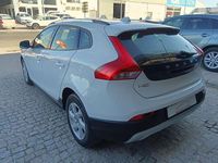 Usado Volvo V40 Kinetic 114 CV (83 kW) 2015 Blanco SUV