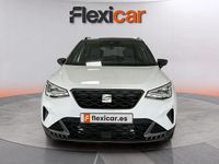 Usado Seat Arona FR 150 CV (110 kW) 2023 Blanco SUV