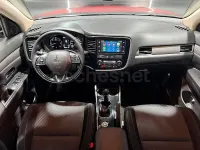 Usado Mitsubishi Outlander 150 CV (110 kW) 2017 Granate SUV