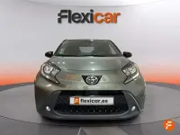Käytetty Toyota Aygo Play 72 HP (52 kW) 2022 Harmaa