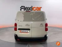 Usado Citroën Jumpy 102 CV (75 kW) 2022 Blanco Monovolumen