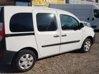 Usado Renault Kangoo 75 CV (55 kW) 2019 Blanco Monovolumen